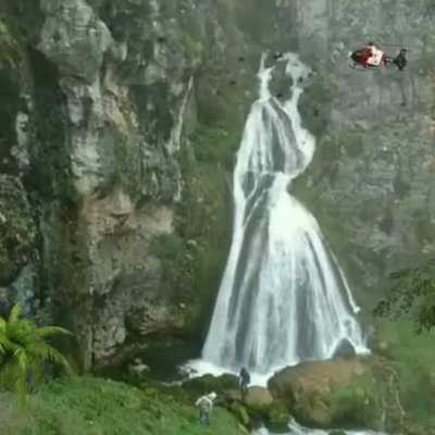 Brides Waterfall, Peru
