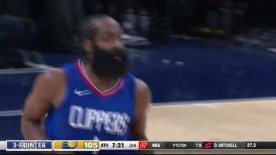 [Highlight] James Harden scores 18 straight points for the Clippers!