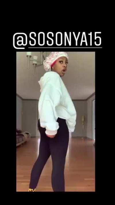 🍑 Flexing