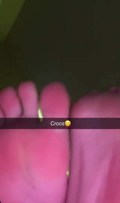 Just kicked off my stinky crocs