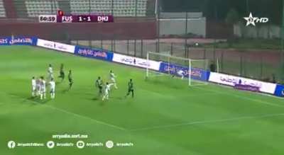 In the Moroccan league, the second goalkeeper provokes a dangerous freekick and gets sent out. A defender takes over and makes a great save.