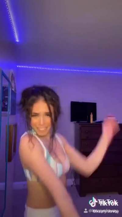 👀
