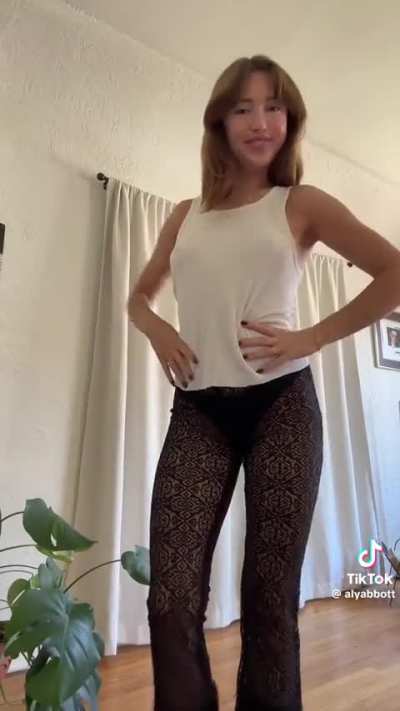 Mesh pants
