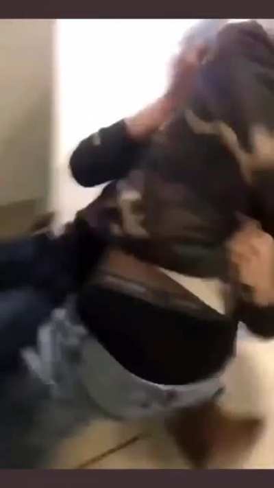 Homie was trying to shit in peace 😩😩