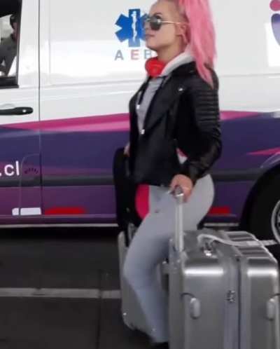 Liv 👀