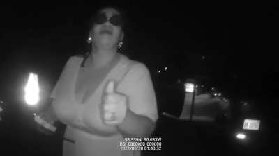 Man arrives at drive in movie theater after the show has started, refuses to turn lights off