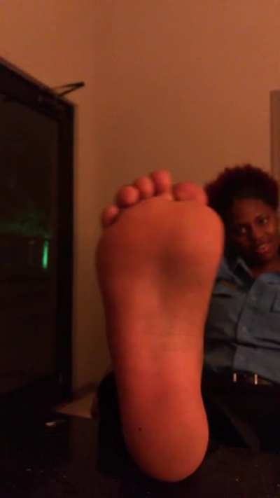 The real foot plug, foot jobs, foot joi, foot worship I have hella from hundreds of hoes!!!💯 don’t waste time hmu before it’s gone