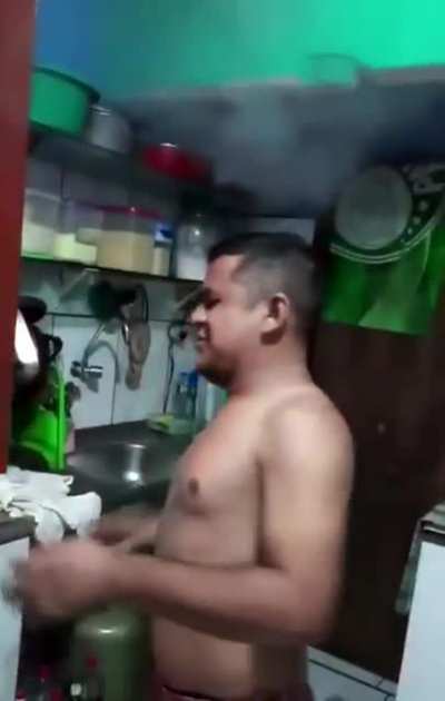 a casa pegou fogo?