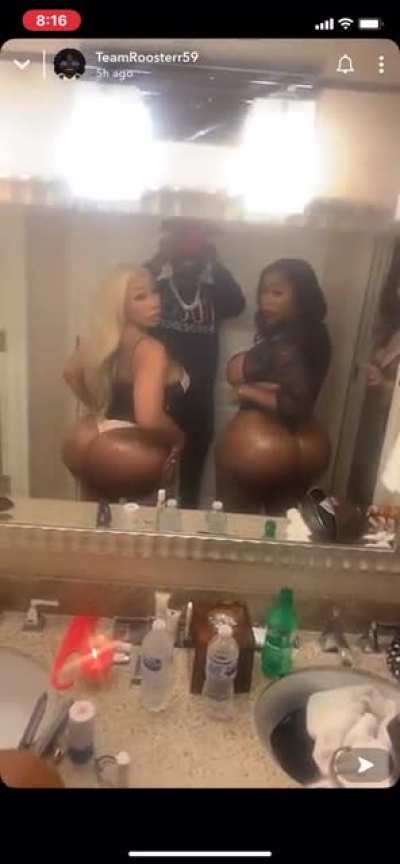 Whos is bigger ?