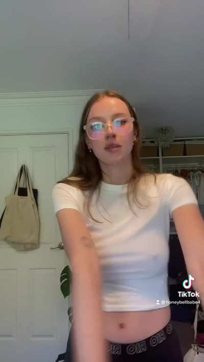 bella_honey_