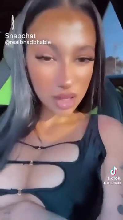 😍