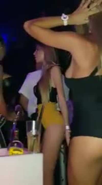 🍑
