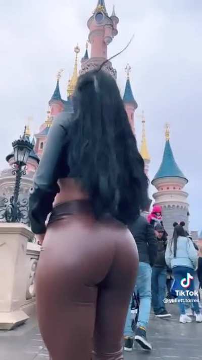 Bootylicious