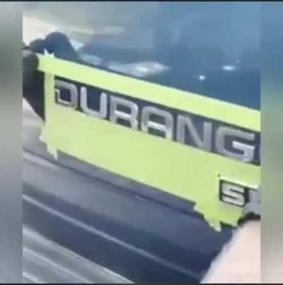For anyone wondering how to properly debadge your vehicle, here’s a quick video
