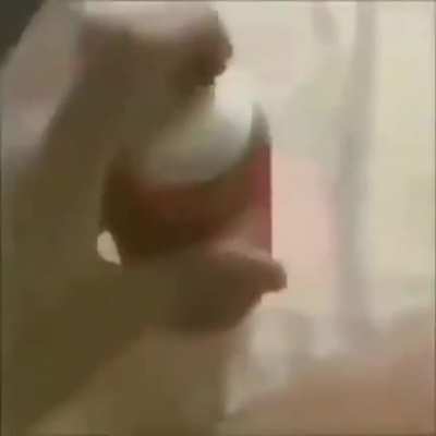 COCA COLA ESPUMA ×|}`¢ππ}¢}¢