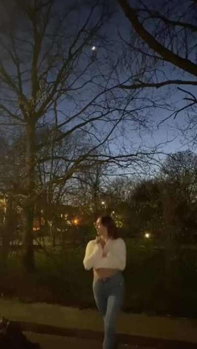 Flashing on a super busy street! 😏 [GIF]