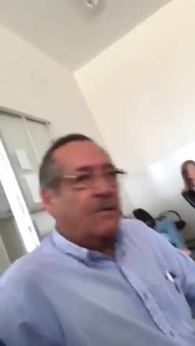 Ó a cara dele kkk calma véi era trolagi