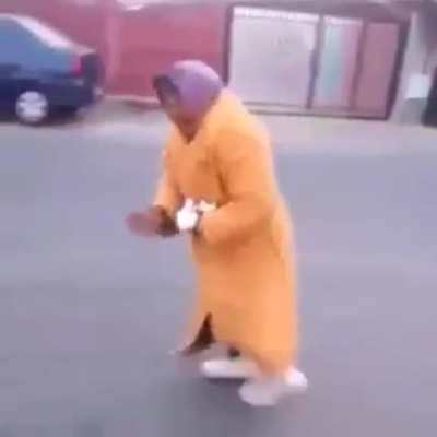 Babushka Swing🧕🏻🌀
