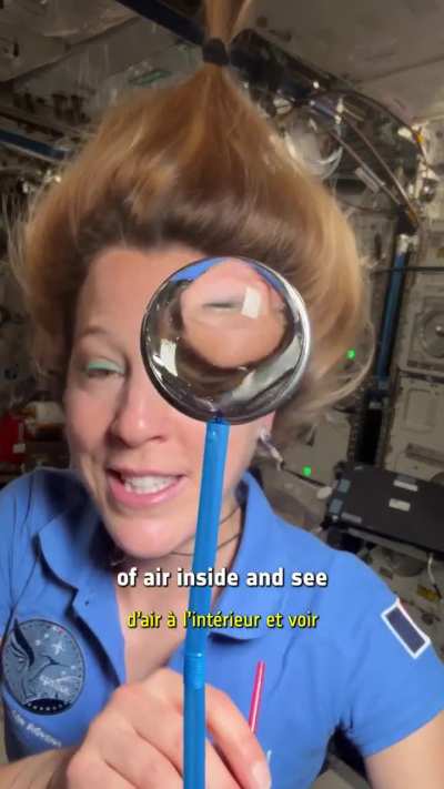 ''Did you know that light can bend each time it passes from one material to another? In microgravity, this effect can be recreated very simply by trapping a bubble of air inside a bubble of water... Isn’t science amazing?'' Astronaut, Sophie Adenot