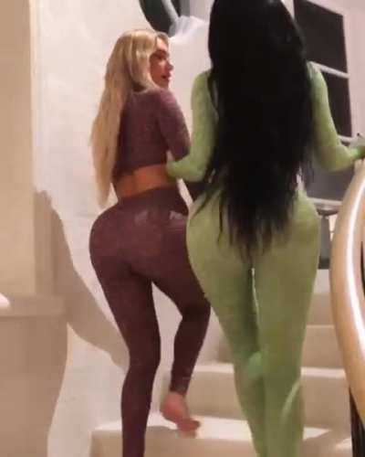 Kylie & Stassie