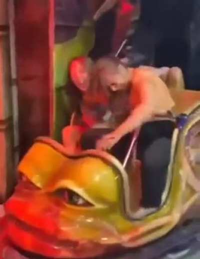 BUZZ BUZZ