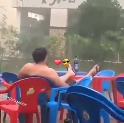 É Foda...