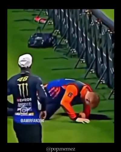 Made edit with audio from the clip surfaced on the sub