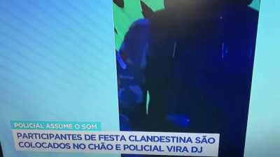 mandando aquele