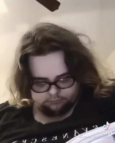 😥