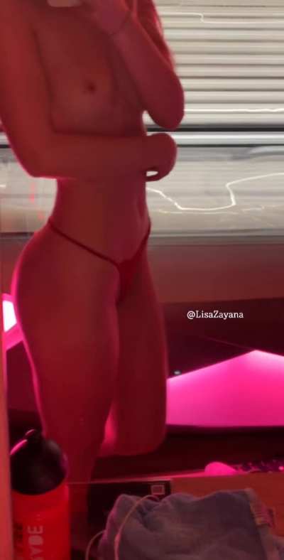 Starting with my fat ass and going to my small tits 😛
