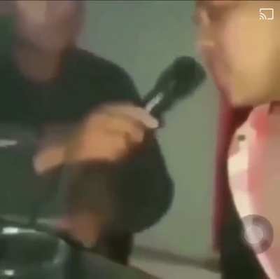 He didn’t expect this while singing…