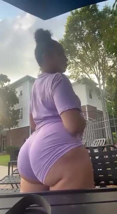 Yella