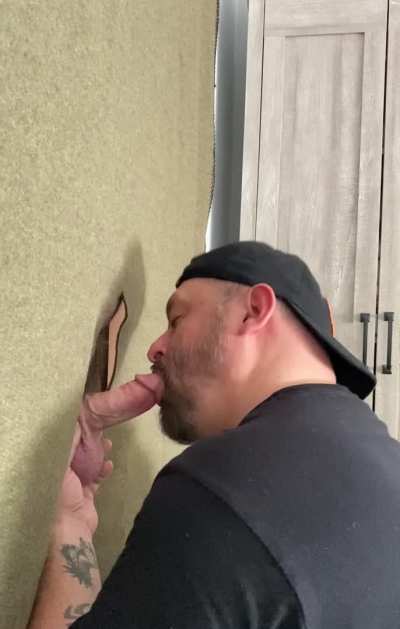 Love really big cock. But this meat is 6.5 inches long, with perfect girth and a beautiful head. It’s perfection through and through. Feeling it in my mouth was a high. 47/5’<wbr>10”/1<wbr>90.