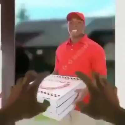 eyo the pizza here
