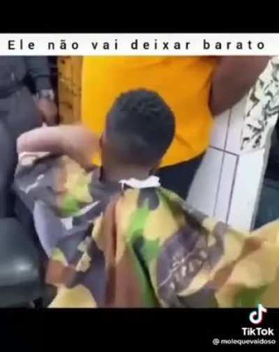 😑