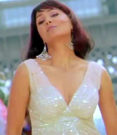 Lara Dutta [old]