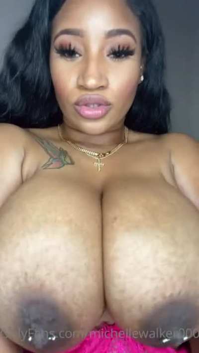 Up front get it because her titt.... I stop