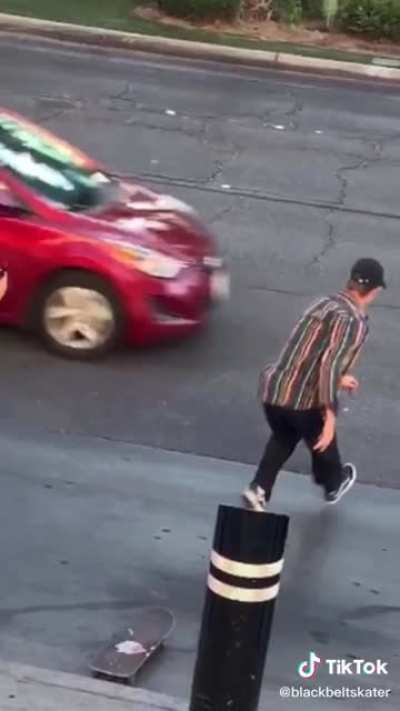 Cursed_skateboard