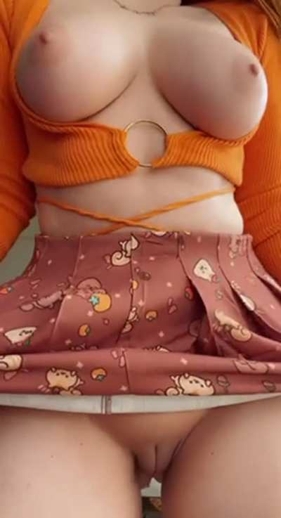 I’m just a college girl, but I’m dying for my natural ginger body to be used as a fucktoy