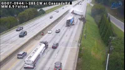 Truck Driver Crushed In Georgia By Another Distracted Truck Driver 