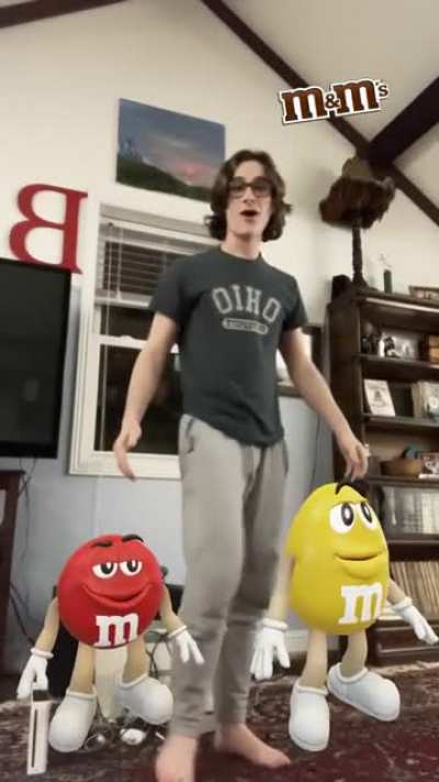 *baila*