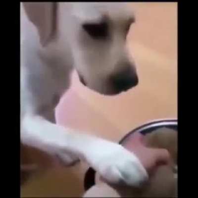 😔