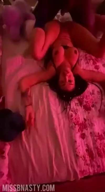 TopTi<wbr>erEye<wbr>Candy - Video #7505