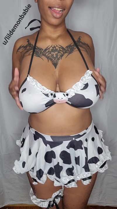So big there's enough milk for everyone