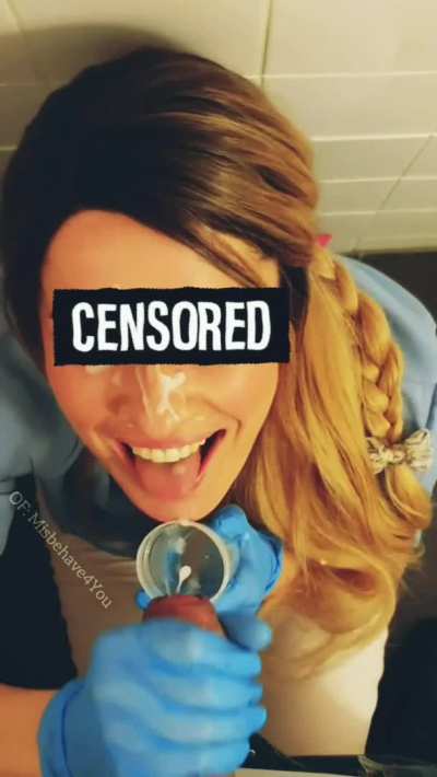We got CAUGH<wbr>T..In<wbr>terru<wbr>pted cumshot facial at the sperm bank[gif] [oc]