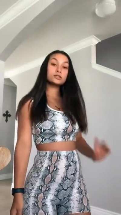 😍