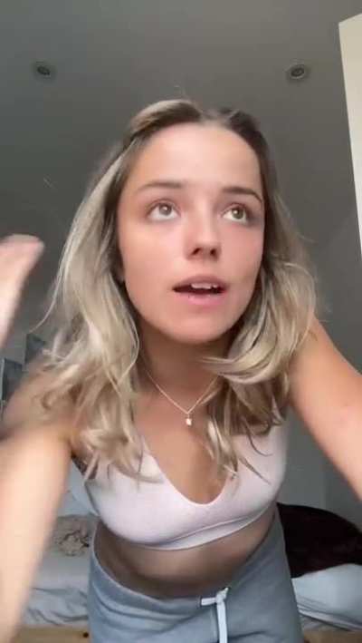 🤖