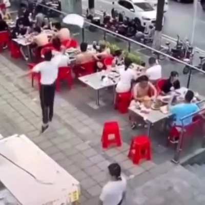 Pow right in the kisser
