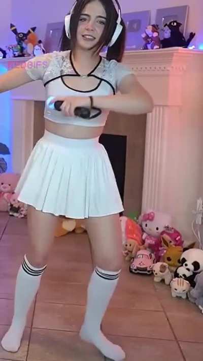 👁👁