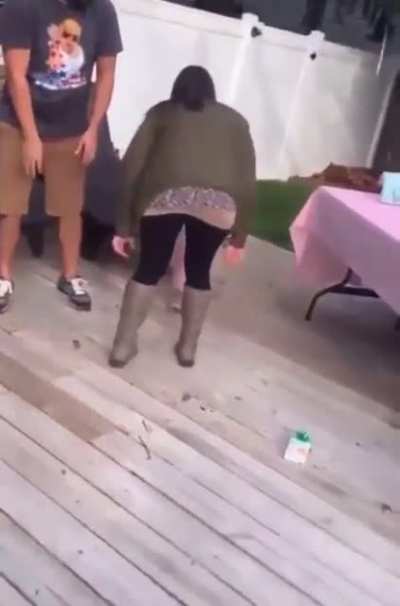 Helping with gender reveal